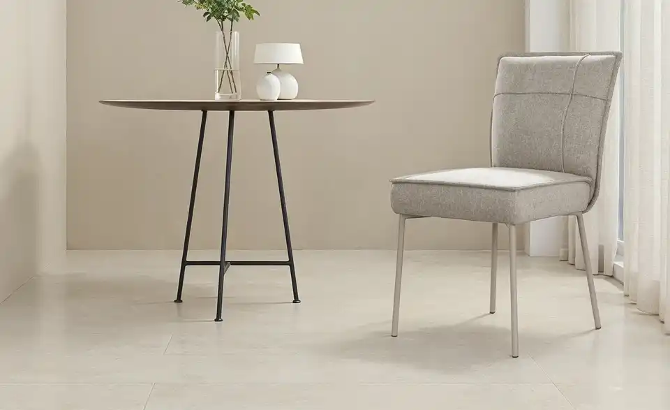 uno Esszimmerstuhl Gregor, in Wohnsituation