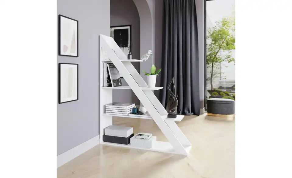 Standregal, in Wohnsituation