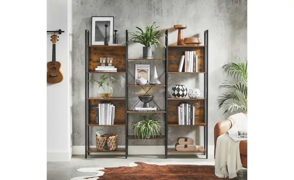 Regal Bently, in Wohnsituation