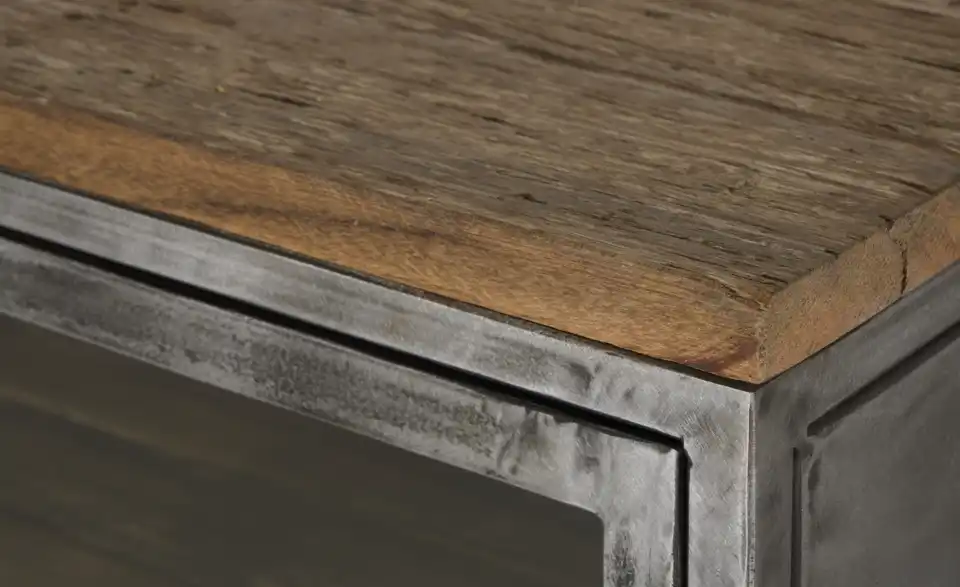 Sideboard-Vitrine Korofi, Detailansicht