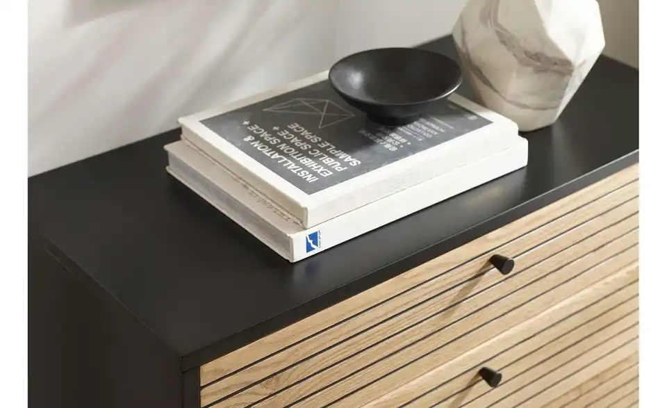 Kommode, Detailansicht