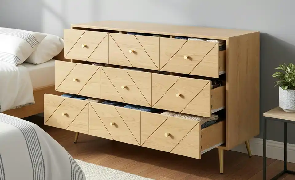 Kommode, in Wohnsituation