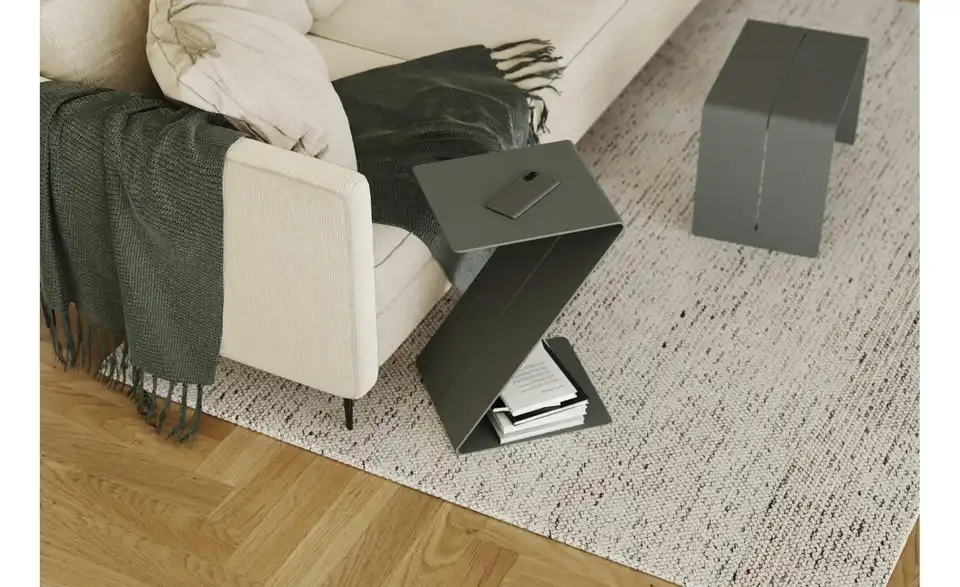 Eisenherz Beistelltisch, in Wohnsituation