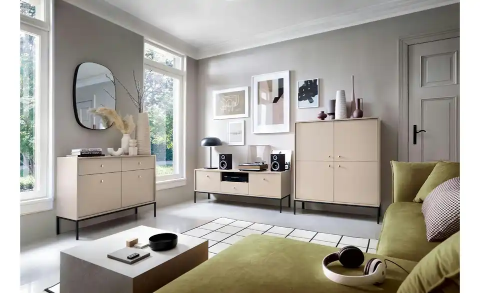 Selsey Highboard, in Wohnsituation