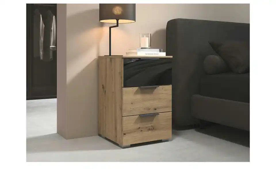 Nachtkommode Skyla, in Wohnsituation