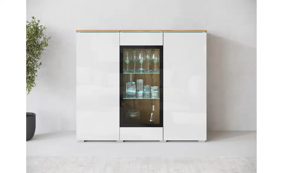 Highboard Vera, in Wohnsituation