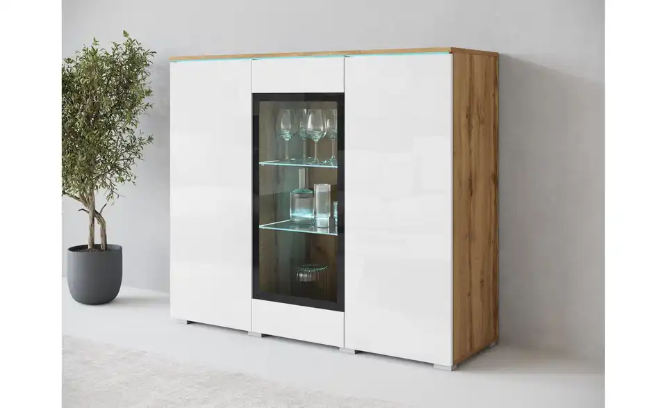Highboard Vera, in Wohnsituation