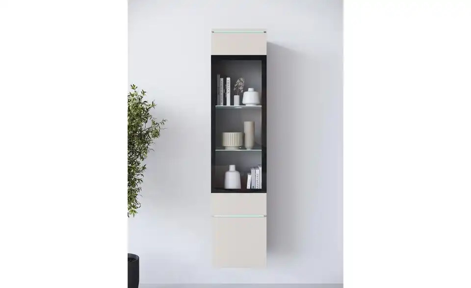 Vitrine Vera, in Wohnsituation