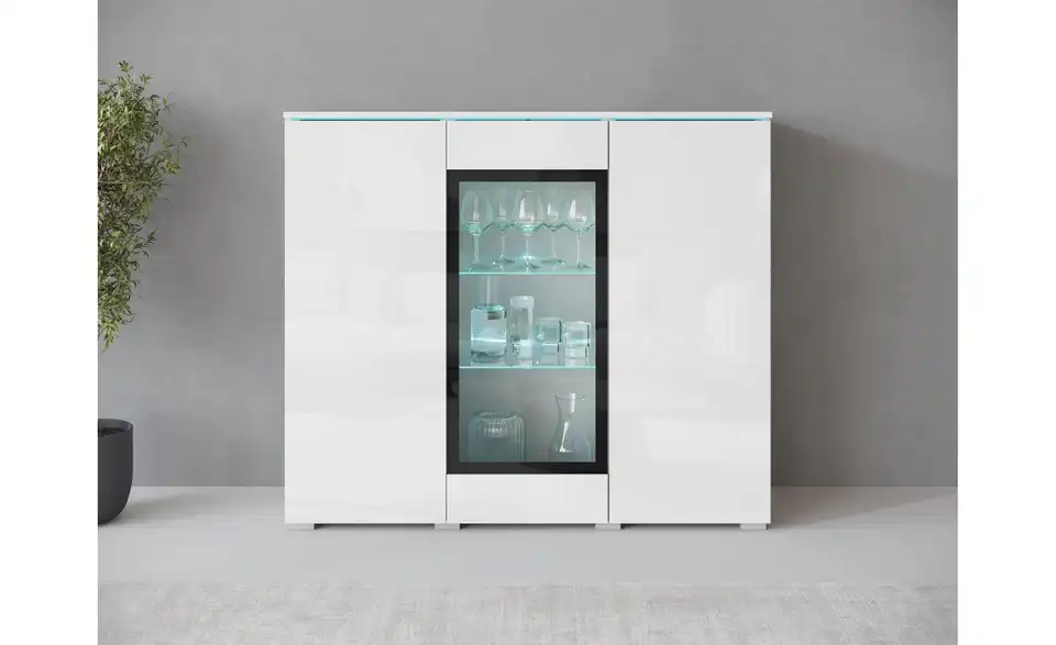 Highboard Vera, in Wohnsituation