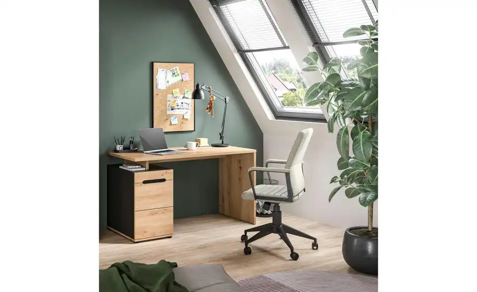 Schreibtisch, in Wohnsituation
