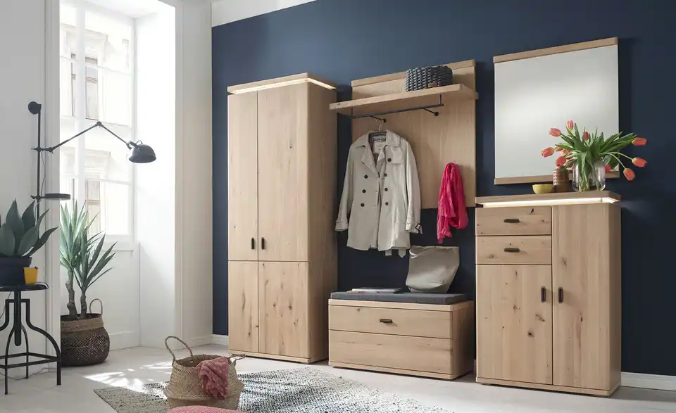 Garderobenschrank Woodland, in Wohnsituation