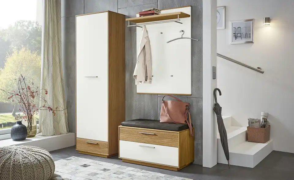 Dielenschrank Longo, in Wohnsituation