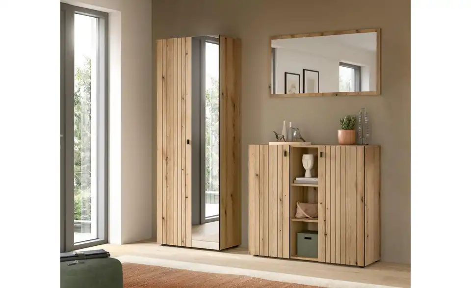 Garderobenkombination, in Wohnsituation