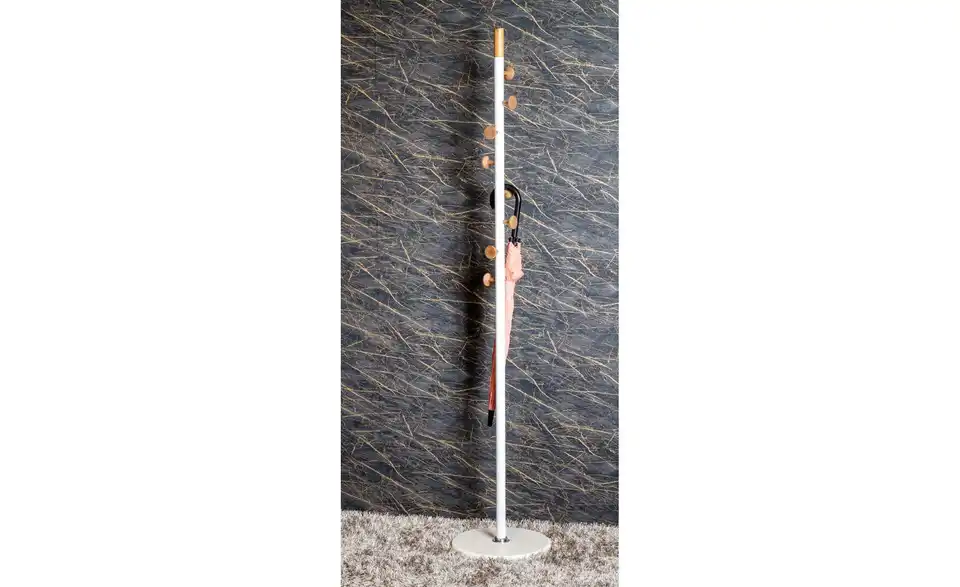 Garderobenständer, in Wohnsituation