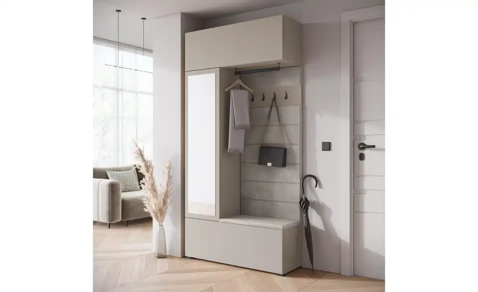 Garderobe Tejo, in Wohnsituation