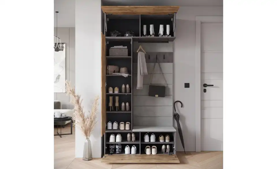 Garderobe Tejo, geöffnet