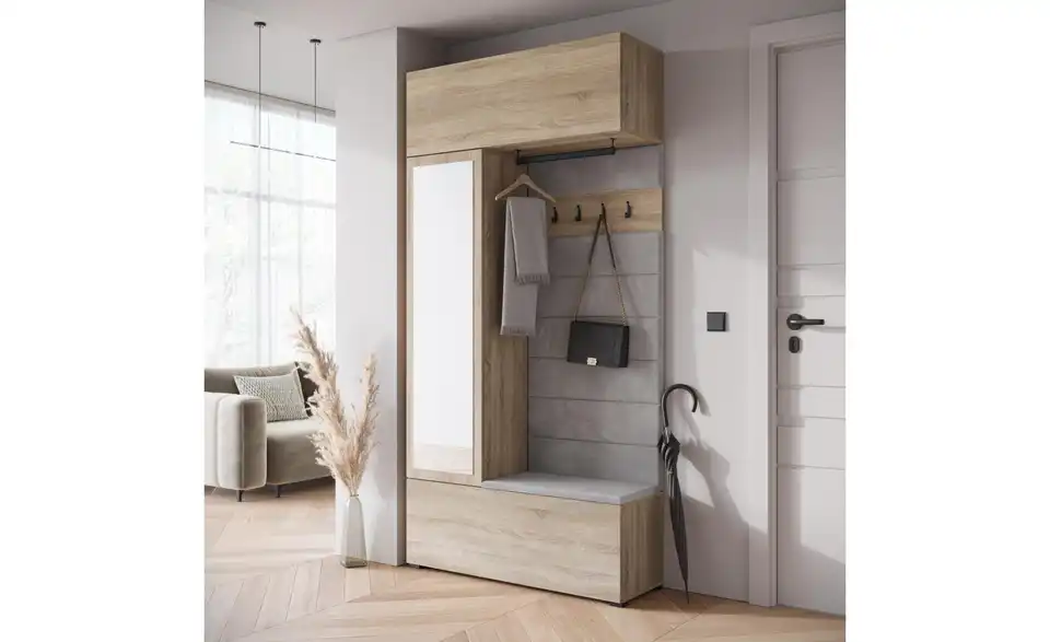 Garderobe Tejo, in Wohnsituation