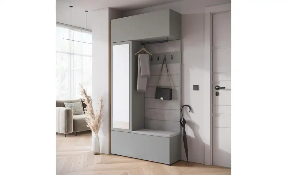 Garderobe Tejo, in Wohnsituation