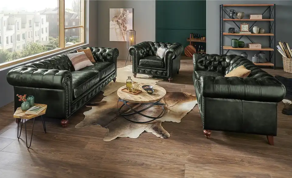 uno Ledersofa Chesterfield im Vintagelook, in Wohnsituation