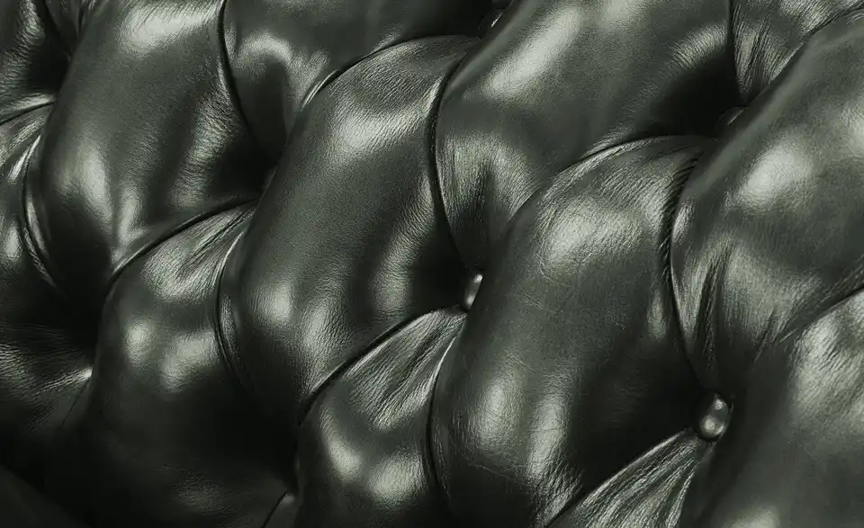 uno Ledersofa Chesterfield im Vintagelook, Detailansicht