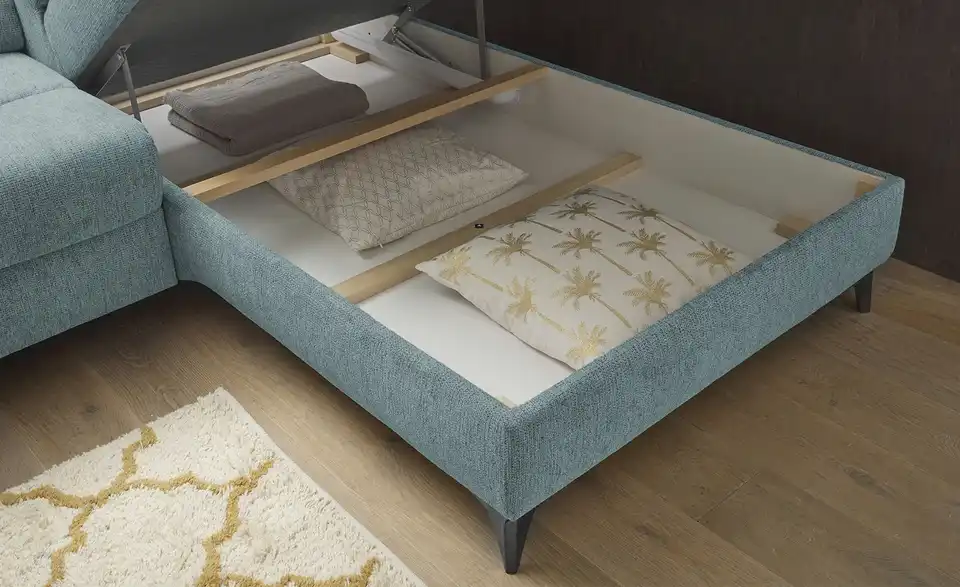 Ecksofa Sydney inklusive Stauraum, in Wohnsituation