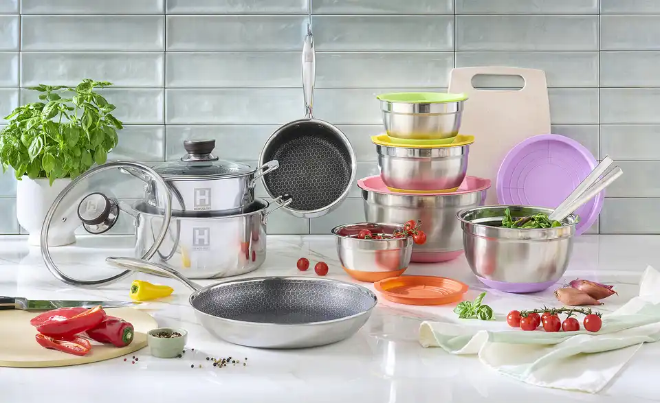 Hensslers Topfset, in Wohnsituation