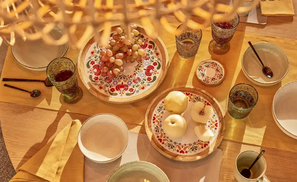 HOME STORY Weinglas, in Wohnsituation