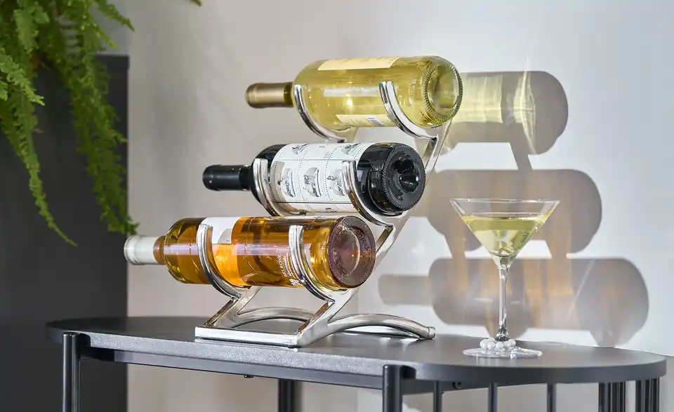 HOME STORY Weinregal, in Wohnsituation