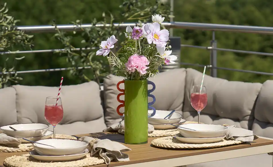 HOME STORY Vase, in Wohnsituation