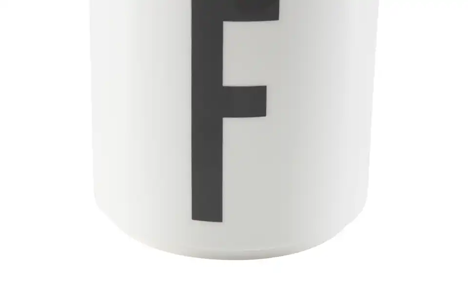 DESIGN LETTERS Buchstabenbecher, Detailansicht