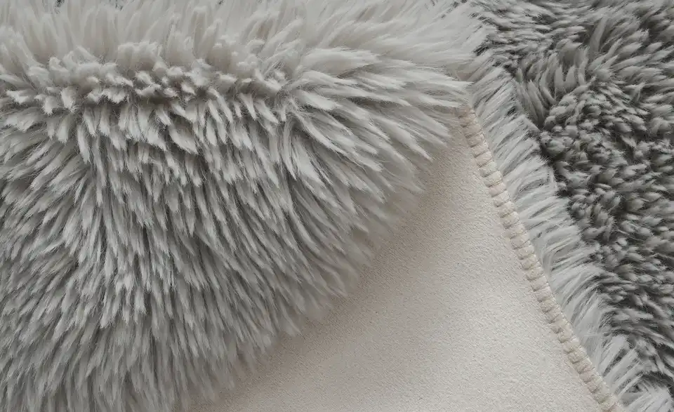 como Kunstfell Risa, Detailansicht