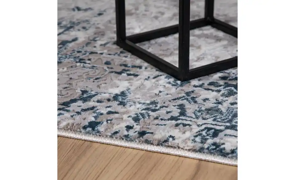 Designteppich, in Wohnsituation