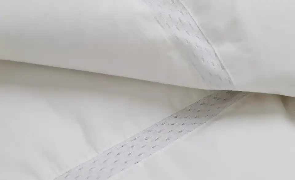 Otto Keller Kassettendecke Temperature Harmony Lena, Detailansicht