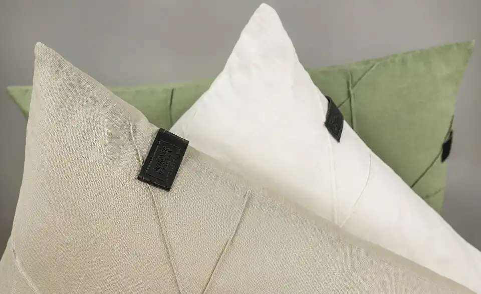 Pleat