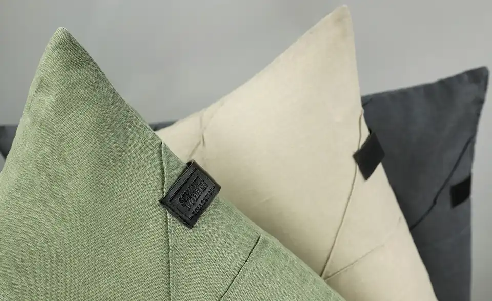 Pleat