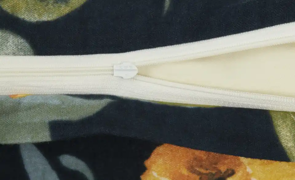 como Biber Bettwäsche Night Flower, Detailansicht