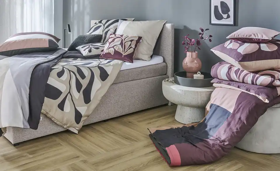 SCHÖNER WOHNEN Kollektion Satin Wende-Bettwäsche Jolie, in Wohnsituation