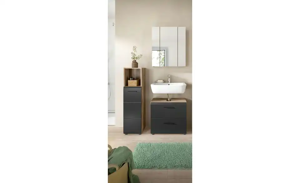 Badkombination, in Wohnsituation