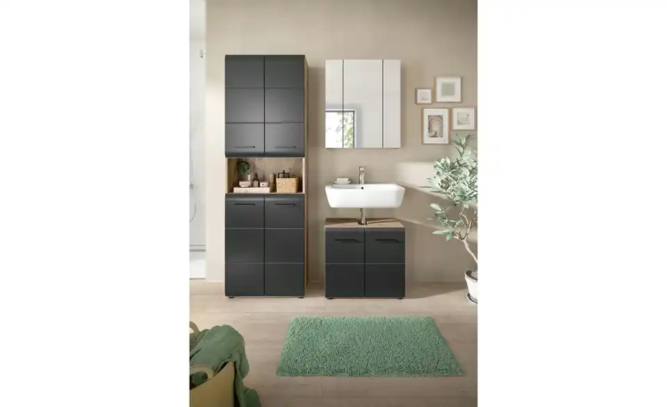 Badkombination, in Wohnsituation