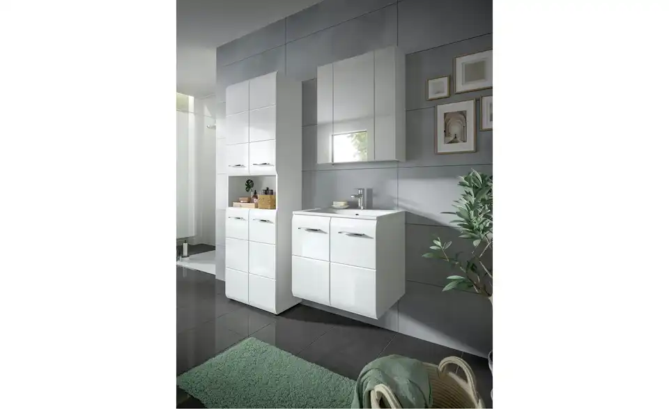 Badkombination, in Wohnsituation