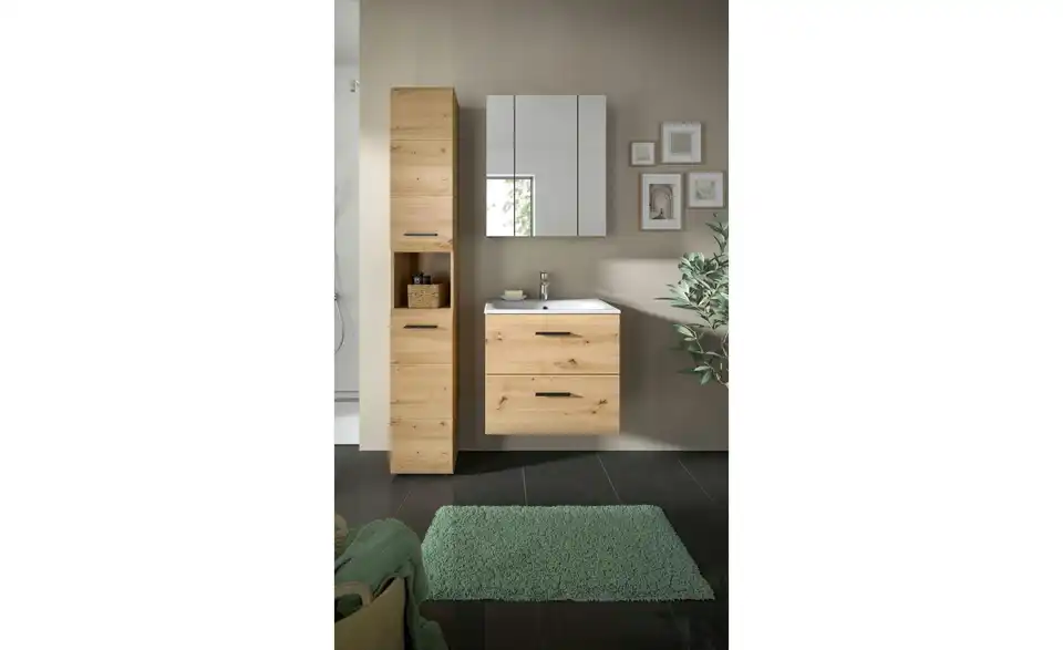 Badkombination, in Wohnsituation