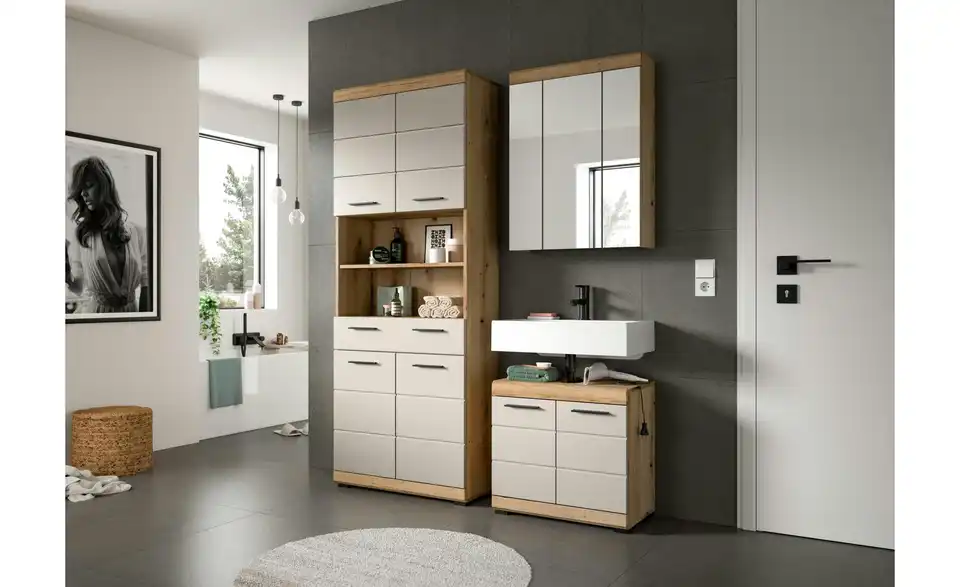 Badkombination, in Wohnsituation