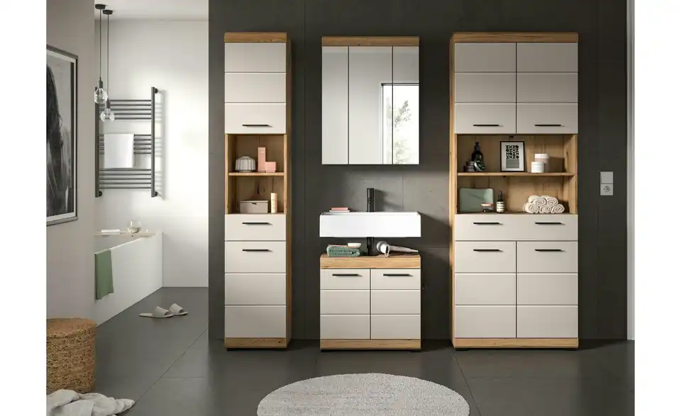 Badkombination, in Wohnsituation