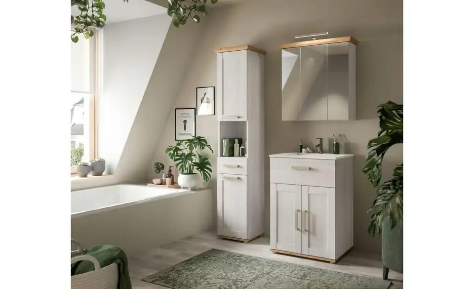 Spiegelschrank, in Wohnsituation