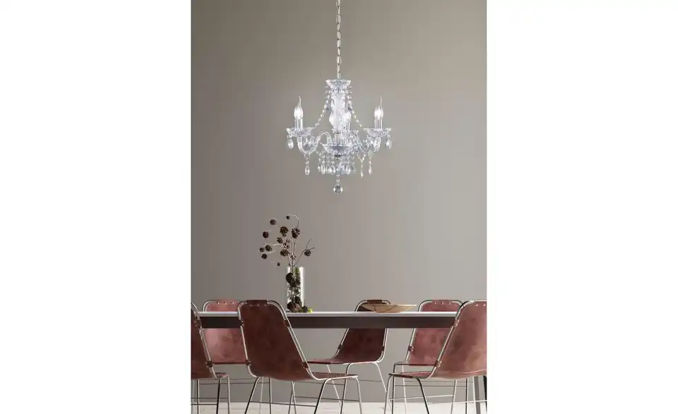 Kronleuchter, in Wohnsituation