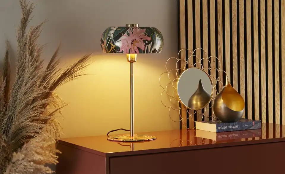 KHG Tischleuchte, in Wohnsituation