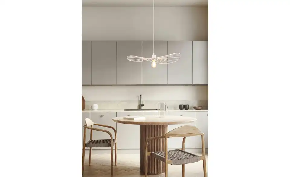 Pendelleuchte, in Wohnsituation