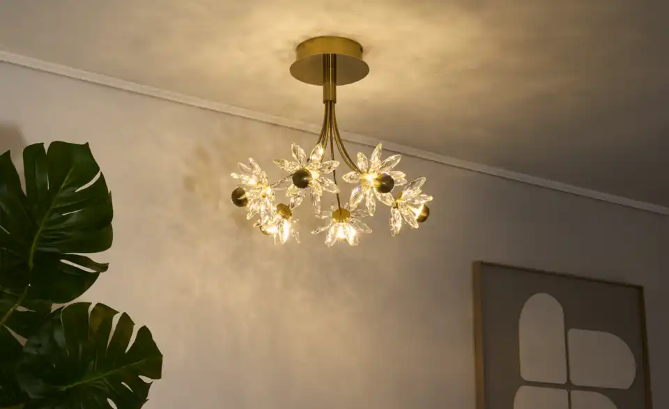 KHG LED-Deckenleuchte Flower, in Wohnsituation