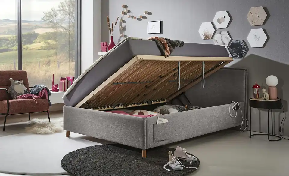 Polsterbett Fun mit trendiger Kederumrahmung, in Wohnsituation