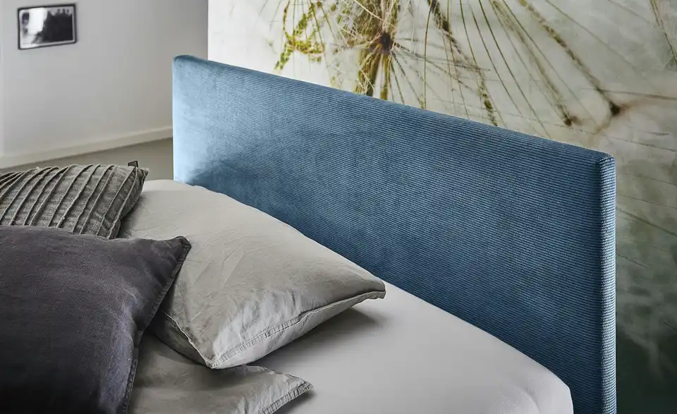 Polsterbett Cool in Cord, in Wohnsituation